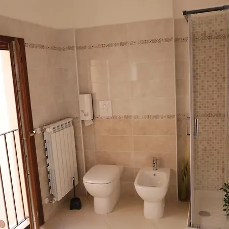 Eden Nocleg ze śniadaniem